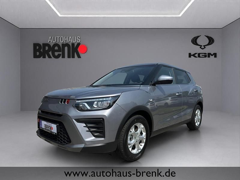 Space black Neu 2025 Ssangyong (KGM) Tivoli SUV | 21.590 € - Bild 1/3