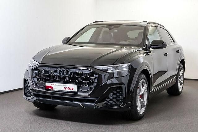 Gebraucht Audi Q8 Ambiente 489 PS (359 kW) 2024 Mythosschwarz metallic SUV