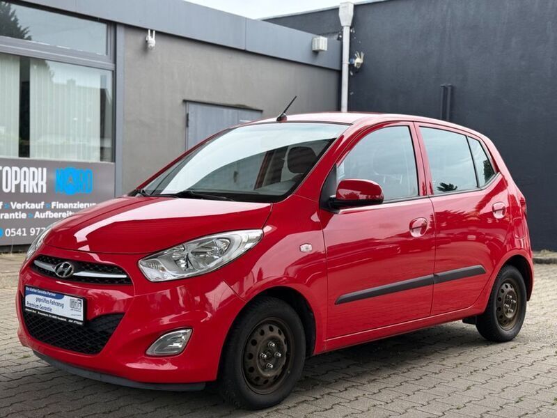 Rot Gebraucht 2013 Hyundai i10 Edition Kleinwagen | 4.180 € (Fairer Preis) - Bild 1/4