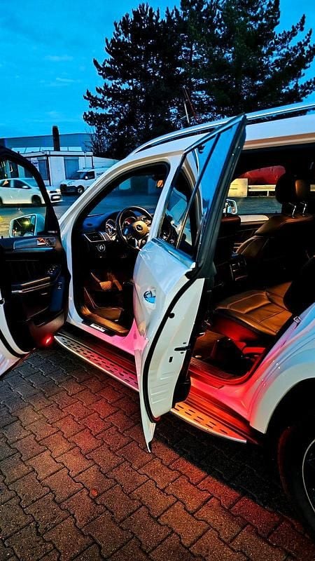 Weiß Gebraucht 2014 Mercedes 350 Sport SUV | 21.500 € (Fairer Preis) - Bild 1/4