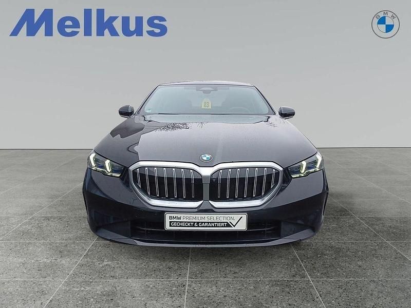 Gebraucht BMW 520 Performance 197 PS (144 kW) 2024 Schwarz Limousine