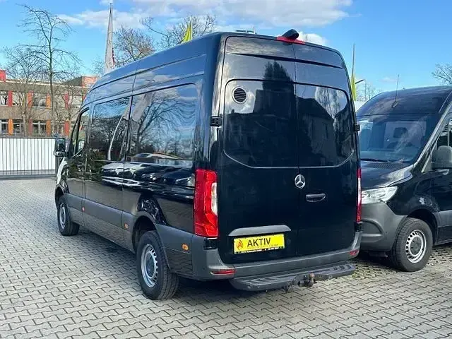 Brugt Mercedes Sprinter 170 HK (125 kW) 2021 Sort Van