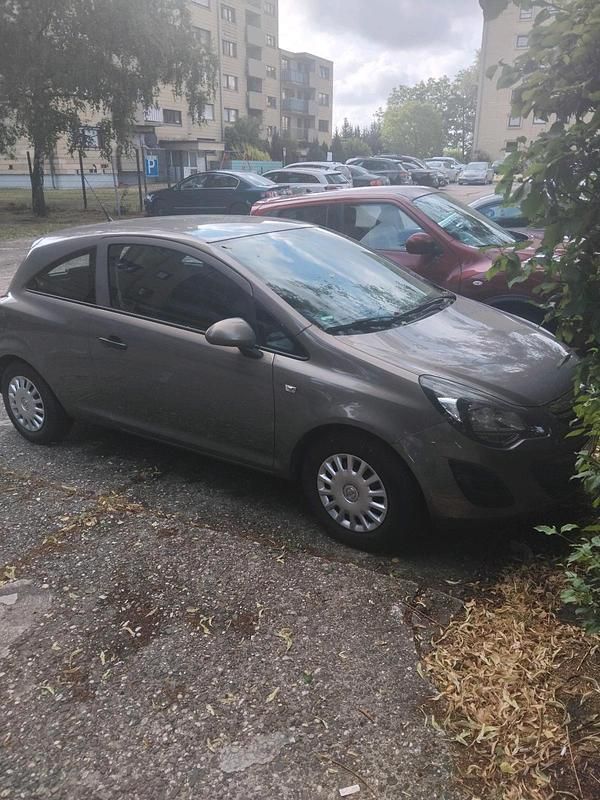 Silber Gebraucht 2014 Opel Corsa Kleinwagen | 1.500 € (Superpreis) - Bild 1/4