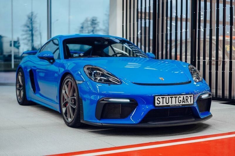 Blau Gebraucht 2023 Porsche 718 Cayman GT4 Sport Coupé | 109.600 € (Superpreis) - Bild 1/4