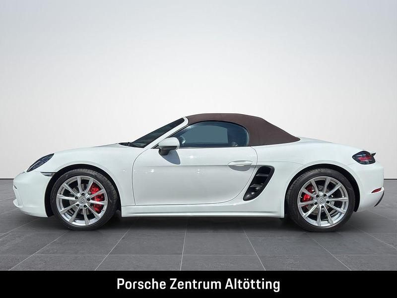 Second-hand Porsche Boxster 349 CP (256 kW) 2016 Alb Cabrio