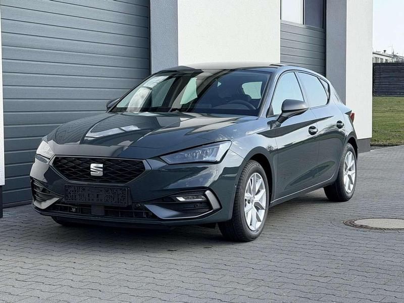 Neu Seat Leon FR 116 PS (85 kW) 2026 Metallic gegen aufpreis Limousine
