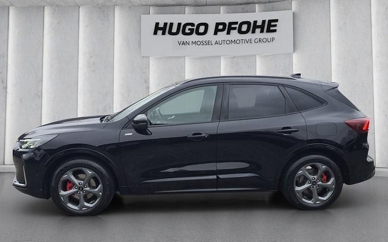 Gebraucht Ford Kuga ST-Line X 186 PS (136 kW) 2024 Schwarz SUV