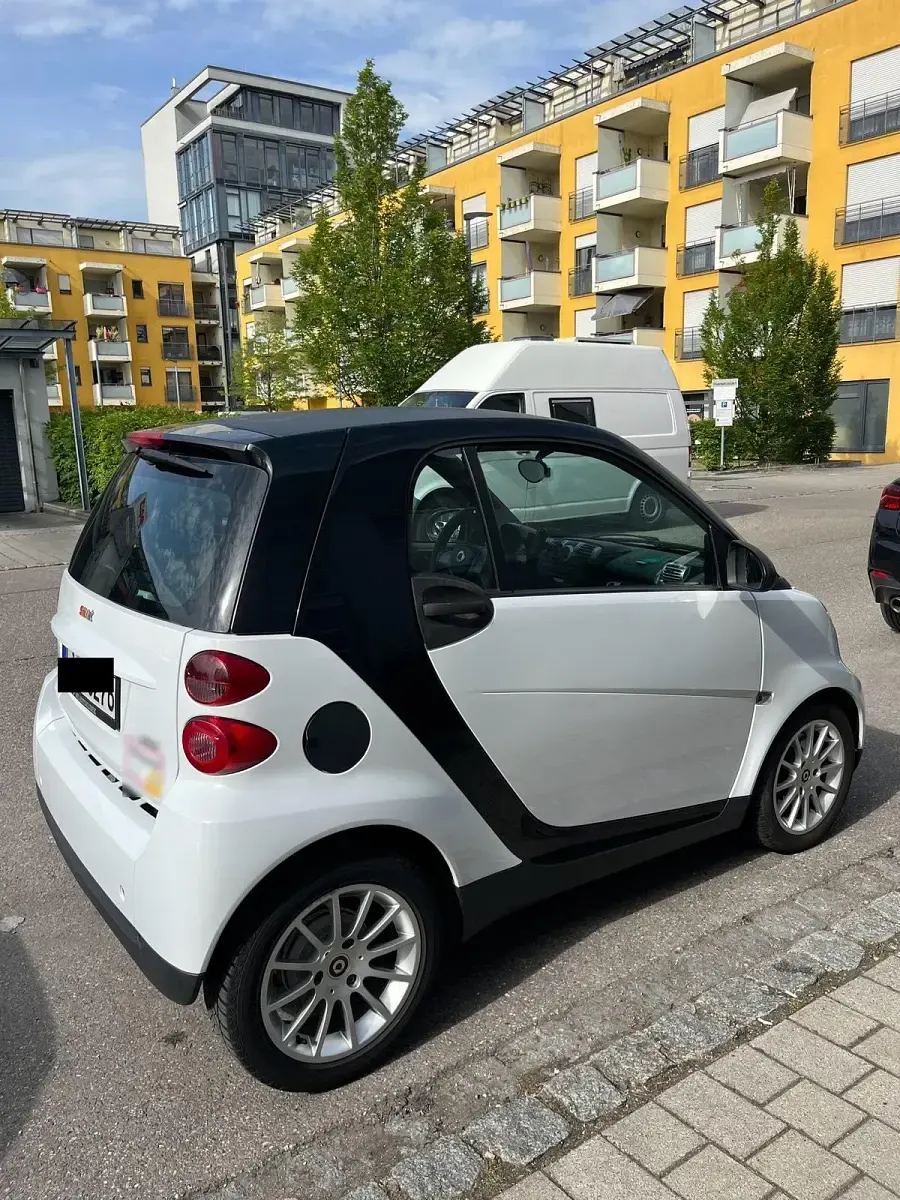 Gebraucht Smart ForTwo Coupé 2009 Weiß Coupé