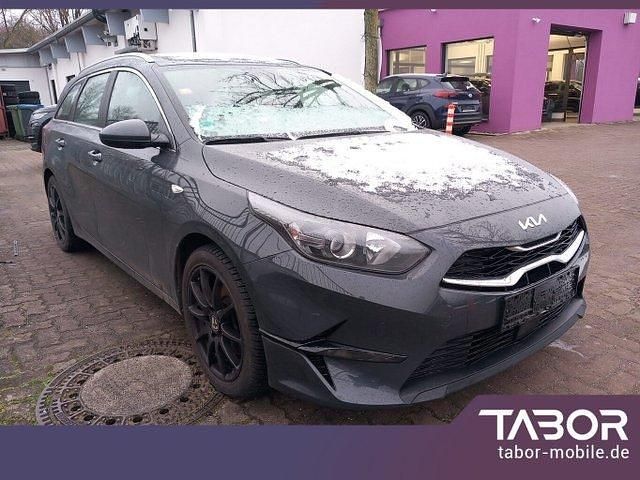 Gebraucht Kia Ceed Vision 160 PS (117 kW) 2022 Grau metallic Kleinwagen