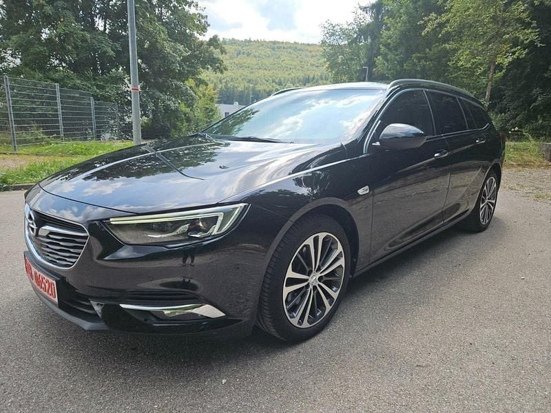 Schwarz Gebraucht 2018 Opel Insignia Kombi | 11.662 € (Superpreis) - Bild 1/4