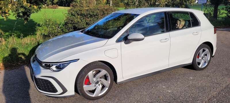 Gebraucht 2021 VW Golf VIII GTE Limousine | 19.989 € (Superpreis) - Bild 1/4