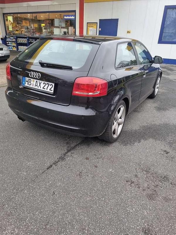Gebraucht Audi A3 Attraction 125 PS (91 kW) 2009 Limousine