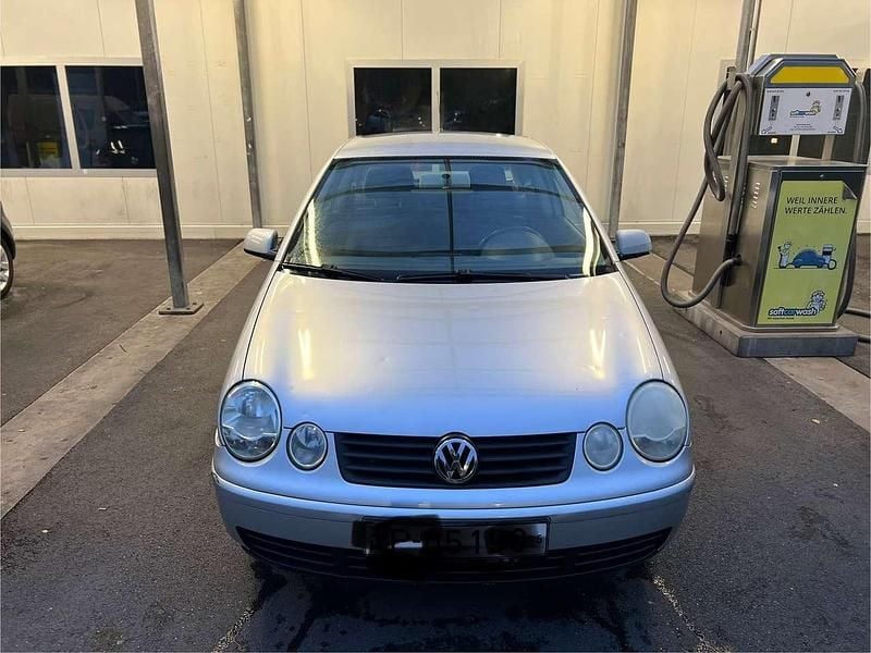 Gebraucht 2004 VW Polo Limousine | 1.000 € (Guter Preis) - Bild 1/4