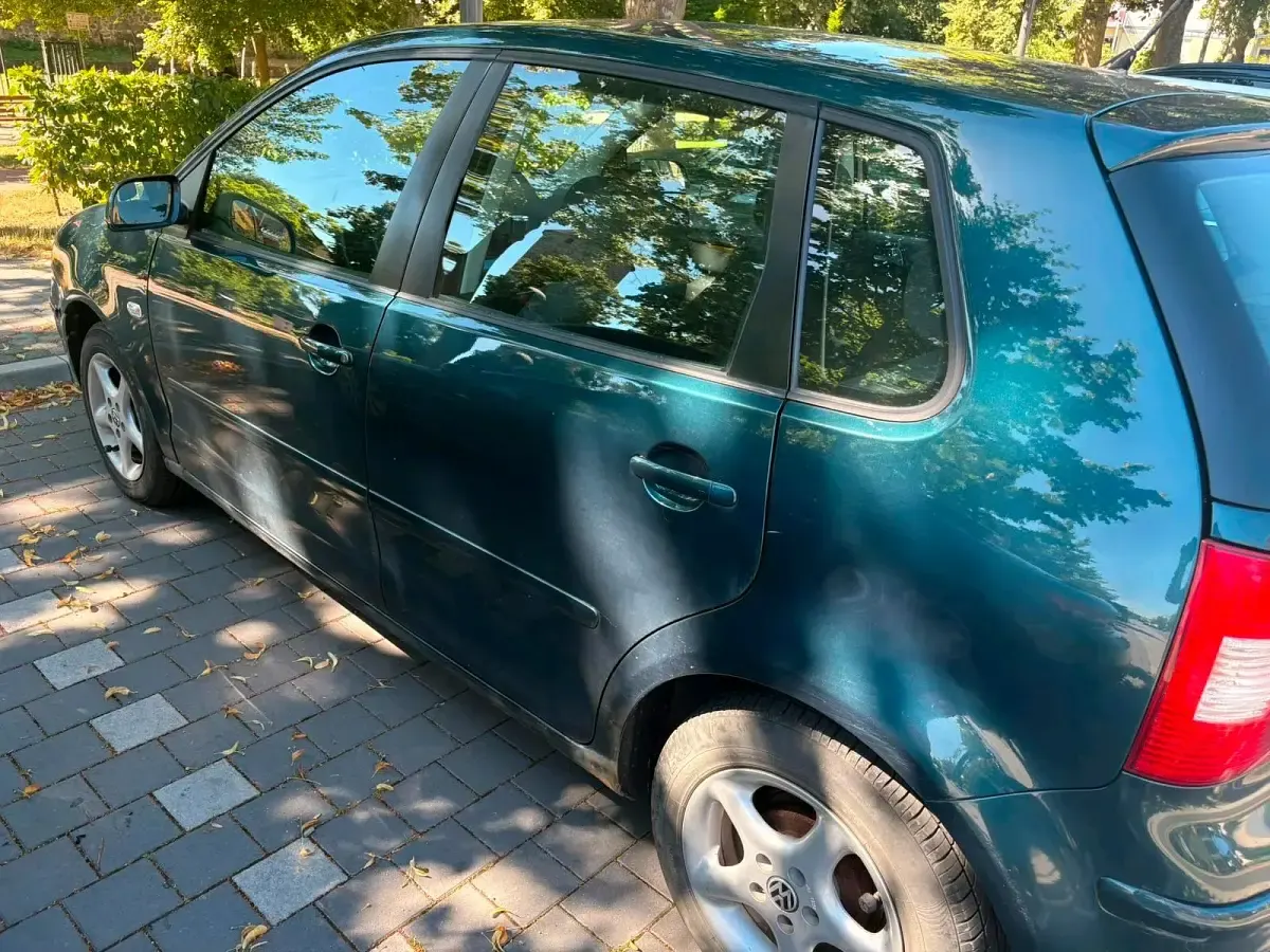 Gebraucht VW Polo 64 PS (47 kW) 2003 Blau Kleinwagen