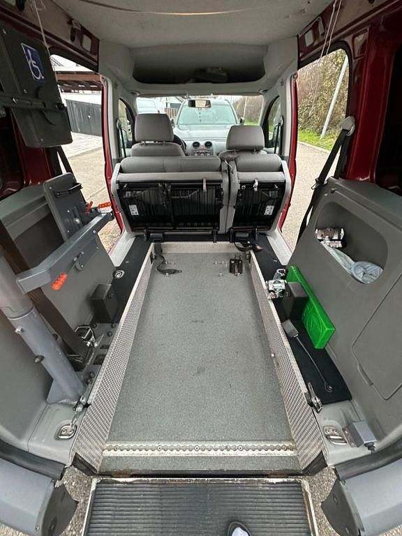 Gebraucht VW Caddy Life 105 PS (77 kW) 2009 Rot Van / Kleinbus