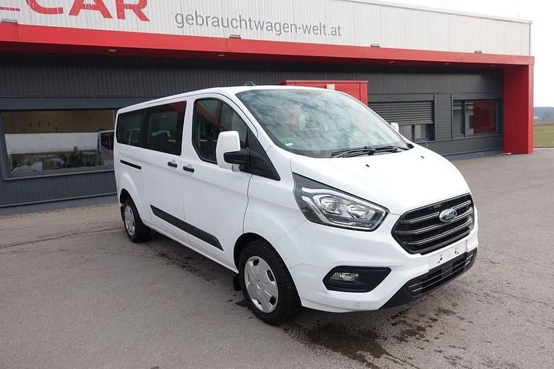 Gebraucht Ford Transit Custom 105 PS (77 kW) 2022 Weiß Kombi