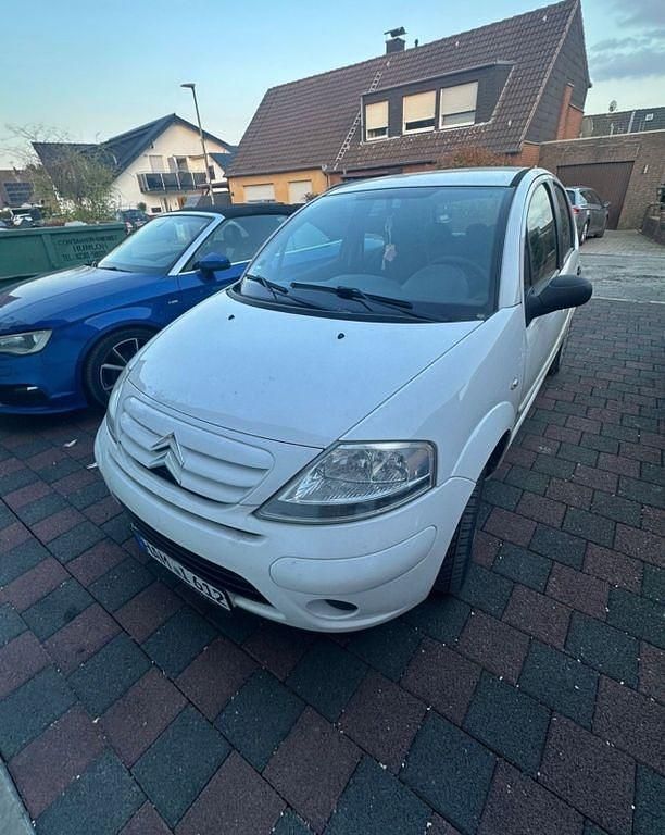 Gebraucht Citroën C3 Comfort 73 PS (53 kW) 2008 Weiß Limousine