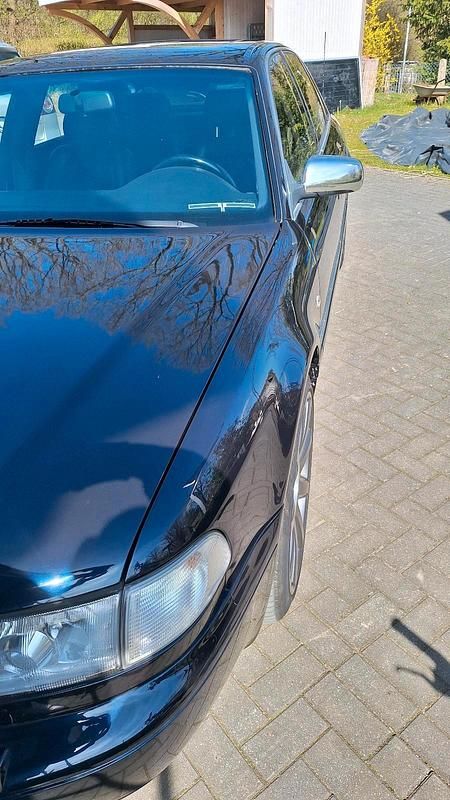 Second-hand Audi S8 340 CP (250 kW) 1997 Albastru Berlinǎ