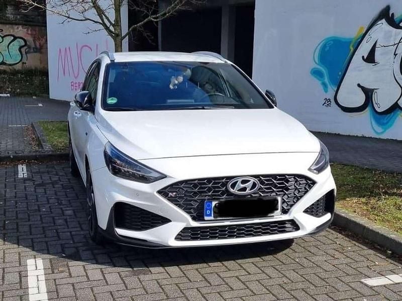 Weiß Gebraucht 2022 Hyundai i30 N Line Kombi | 19.950 € (Guter Preis) - Bild 1/1