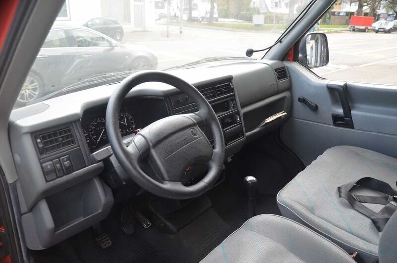 Gebraucht VW T4 84 PS (61 kW) 1996 Rot Van