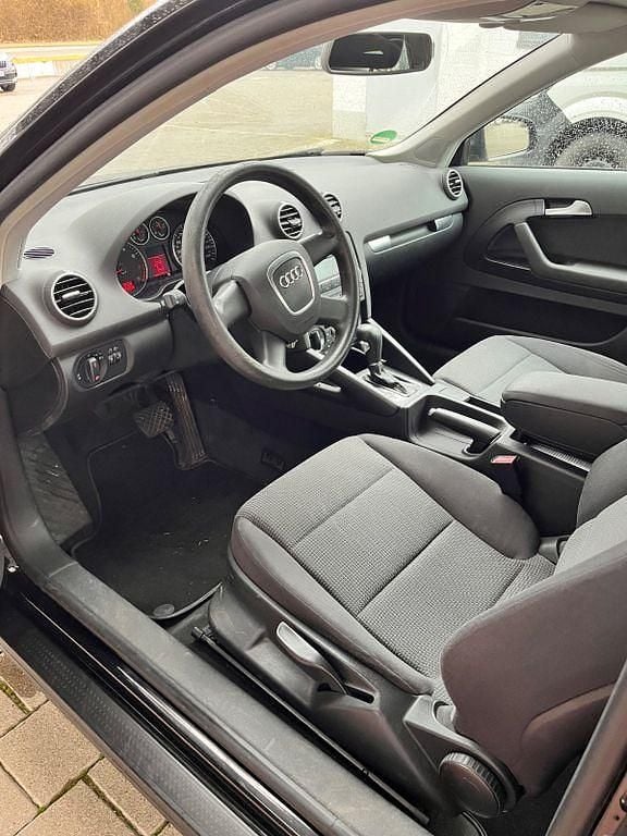 Gebraucht Audi A3 102 PS (75 kW) 2007 Schwarz Kleinwagen