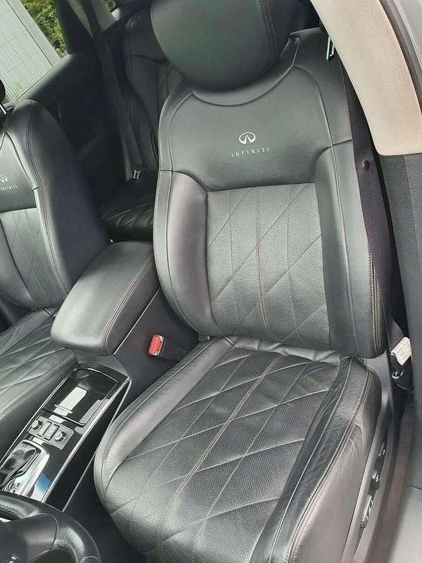 Gebraucht Infiniti Fx37 320 PS (235 kW) 2010 Grau SUV