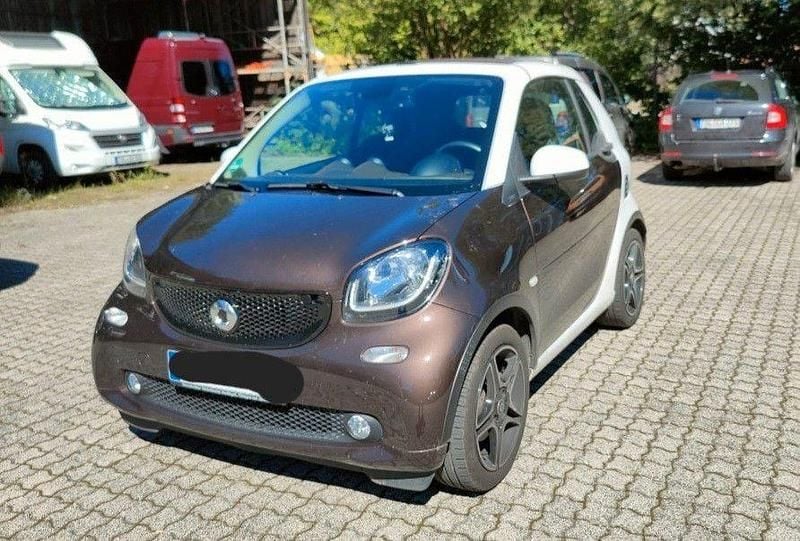 Gebraucht 2018 Smart ForTwo Coupé Cabrio | 16.400 € (Etwas zu teuer) - Bild 1/4