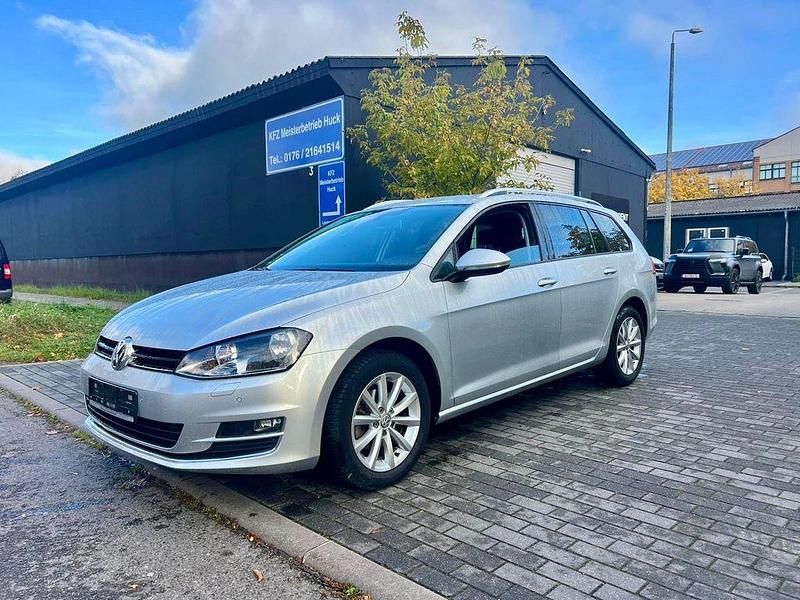 Silber Gebraucht 2015 VW Golf VII LOUNGE Kombi | 10.900 € (Fairer Preis) - Bild 1/4