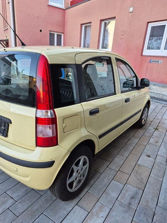 Gebraucht Fiat Panda 69 PS (50 kW) 2011 Gelb Kleinwagen