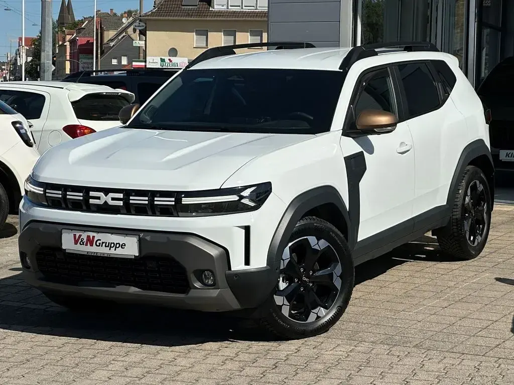 Gebraucht Dacia Duster Extreme 141 PS (103 kW) 2025 Gletscherweiss SUV