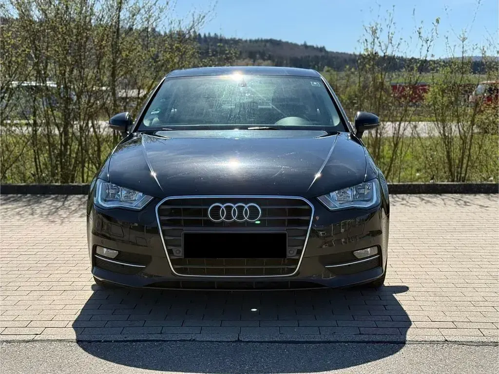 Gebraucht Audi A3 105 PS (77 kW) 2014 Schwarz Limousine