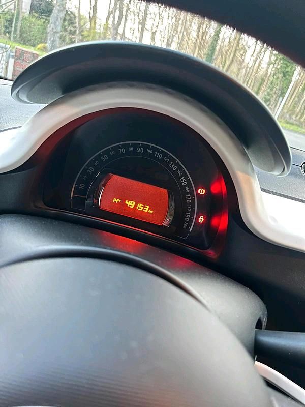 Gebraucht Renault Twingo SE 65 PS (47 kW) 2019 Weiß Kleinwagen