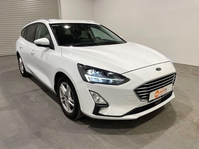 Gebraucht Ford Focus Cool & Connect 150 PS (110 kW) 2021 Weiss Kombi