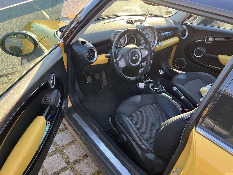 Gebraucht Mini Cooper 120 PS (88 kW) 2007 Kleinwagen