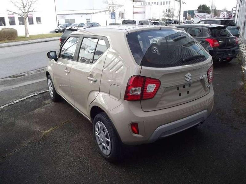 Gebraucht Suzuki Ignis Club 83 PS (61 kW) 2024 Caravan ivory SUV