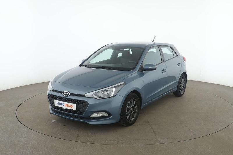Gebraucht Hyundai i20 YES! 84 PS (61 kW) 2017 Blau Limousine