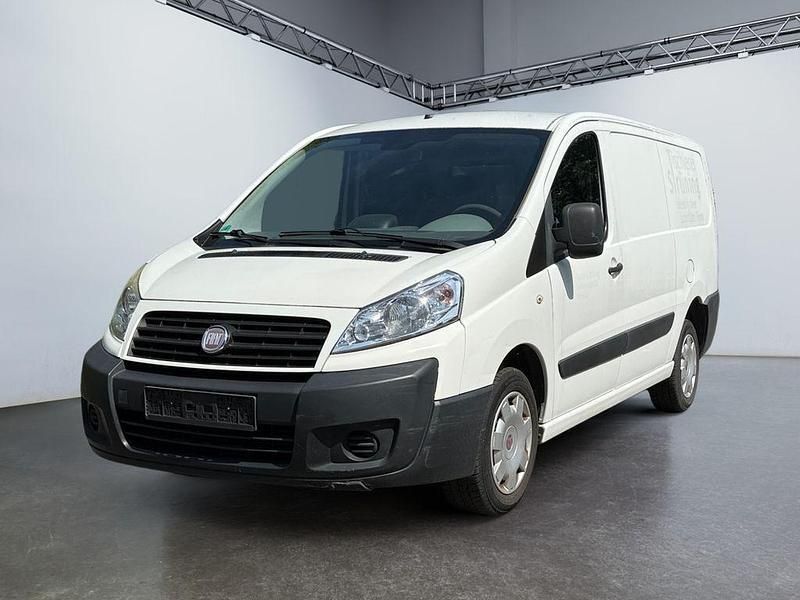 Weiß Gebraucht 2009 Fiat Scudo Van / Kleinbus | 5.990 € (Fairer Preis) - Bild 1/4