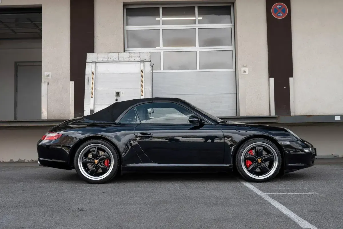 Gebraucht Porsche 997 355 PS (261 kW) 2005 Schwarz Cabrio