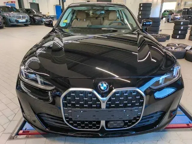 Second-hand BMW 430 Gran Coupé Shadowline 286 CP (210 kW) 2025 Negru Coupe