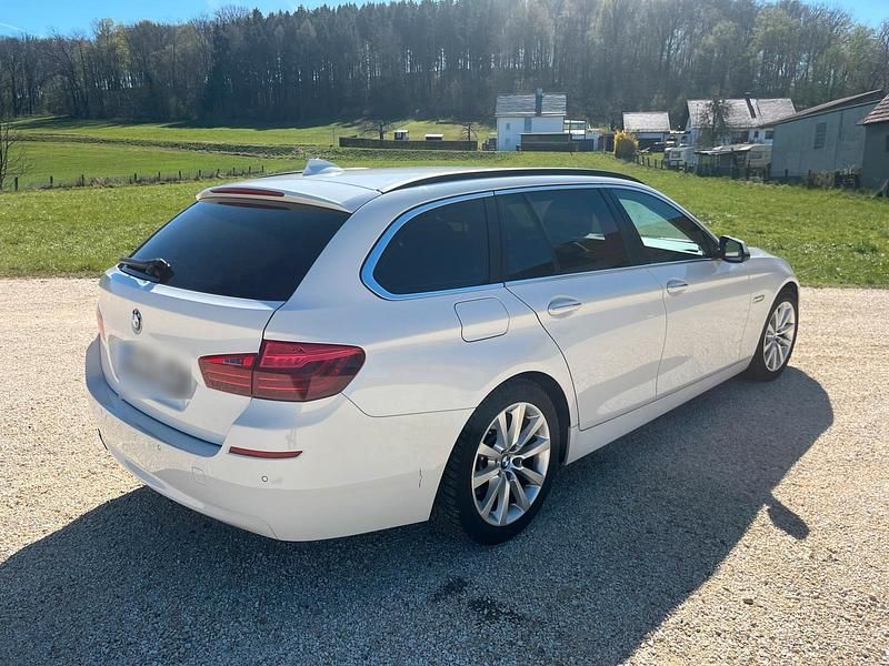 Usata BMW 520 190 CV (139 kW) 2015 Bianco Station wagon