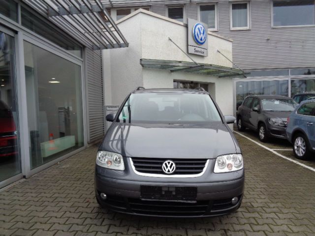 Gebraucht VW Touran 105 PS (77 kW) 2004 Grau metallic Van / Kleinbus