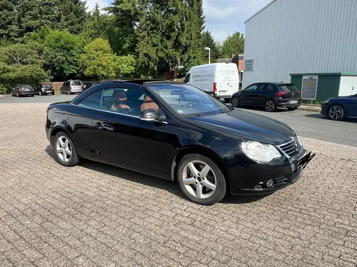Gebraucht VW Eos 140 PS (102 kW) 2008 Schwarz Cabrio