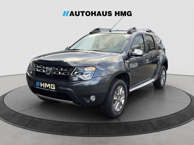 Grau Gebraucht 2017 Dacia Duster Prestige SUV | 11.900 € (Fairer Preis) - Bild 1/4