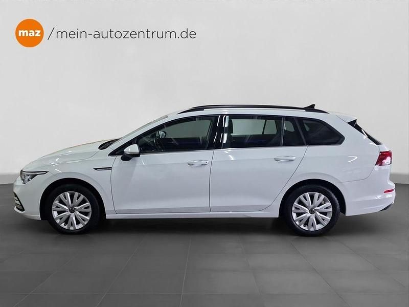Gebraucht VW Golf VIII Style 150 PS (110 kW) 2022 Pure white Kombi