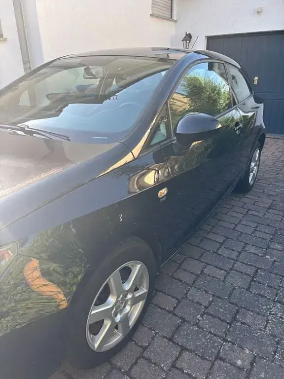 Gebraucht Seat Ibiza SC Style 105 PS (77 kW) 2012 Schwarz Kleinwagen