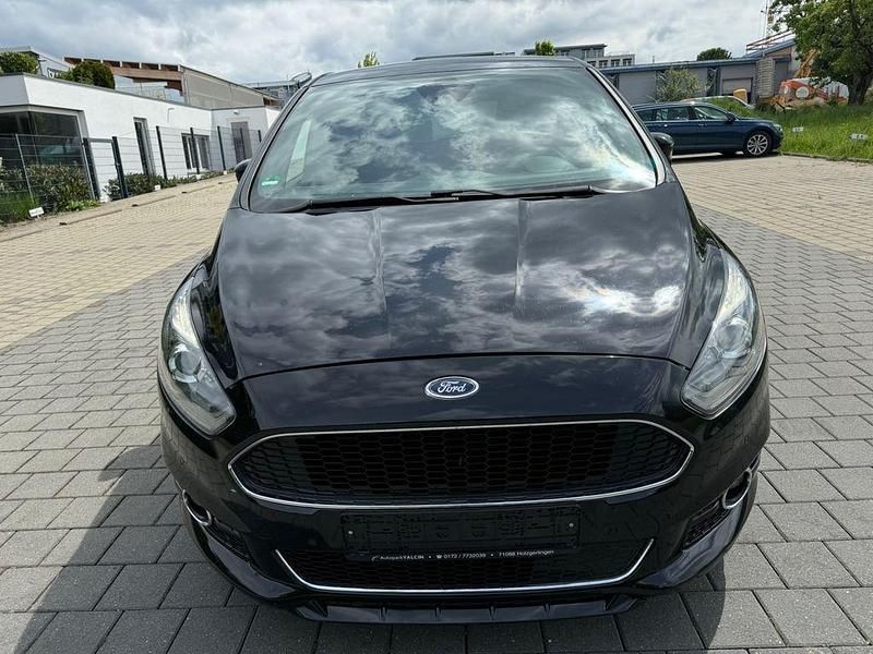 Gebraucht Ford S-MAX ST-Line 150 PS (110 kW) 2018 Schwarz Van / Kleinbus