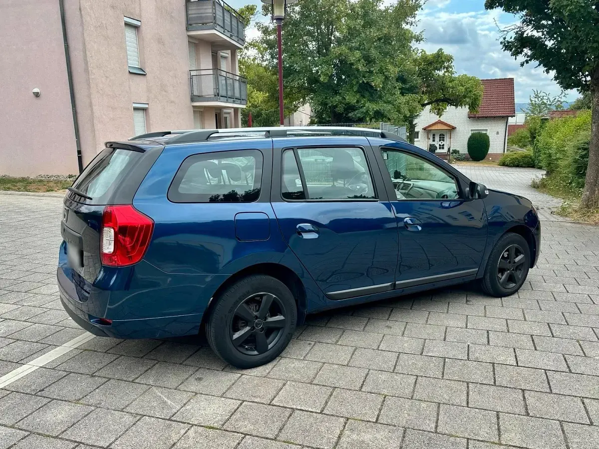 Gebraucht Dacia Logan 90 PS (66 kW) 2018 Blau Kombi