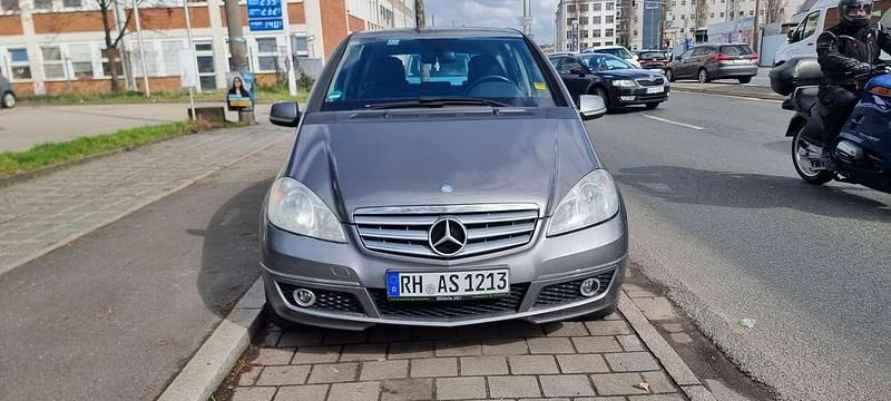 Gebraucht Mercedes A200 136 PS (100 kW) 2008 Mountaingrau  met. Kleinwagen