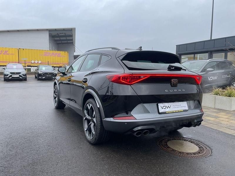 Second-hand Cupra Formentor VZ 310 CP (228 kW) 2023 Negru SUV