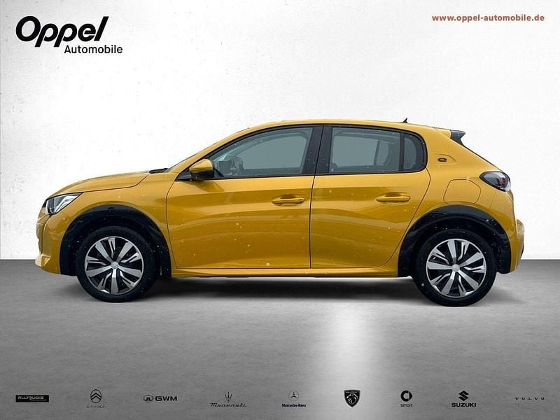 Gebraucht Peugeot e-208 Active 100 kW (136 PS) 2021 Lack gelb faro/typ aussenverkleidung metalliclackierung Kleinwagen
